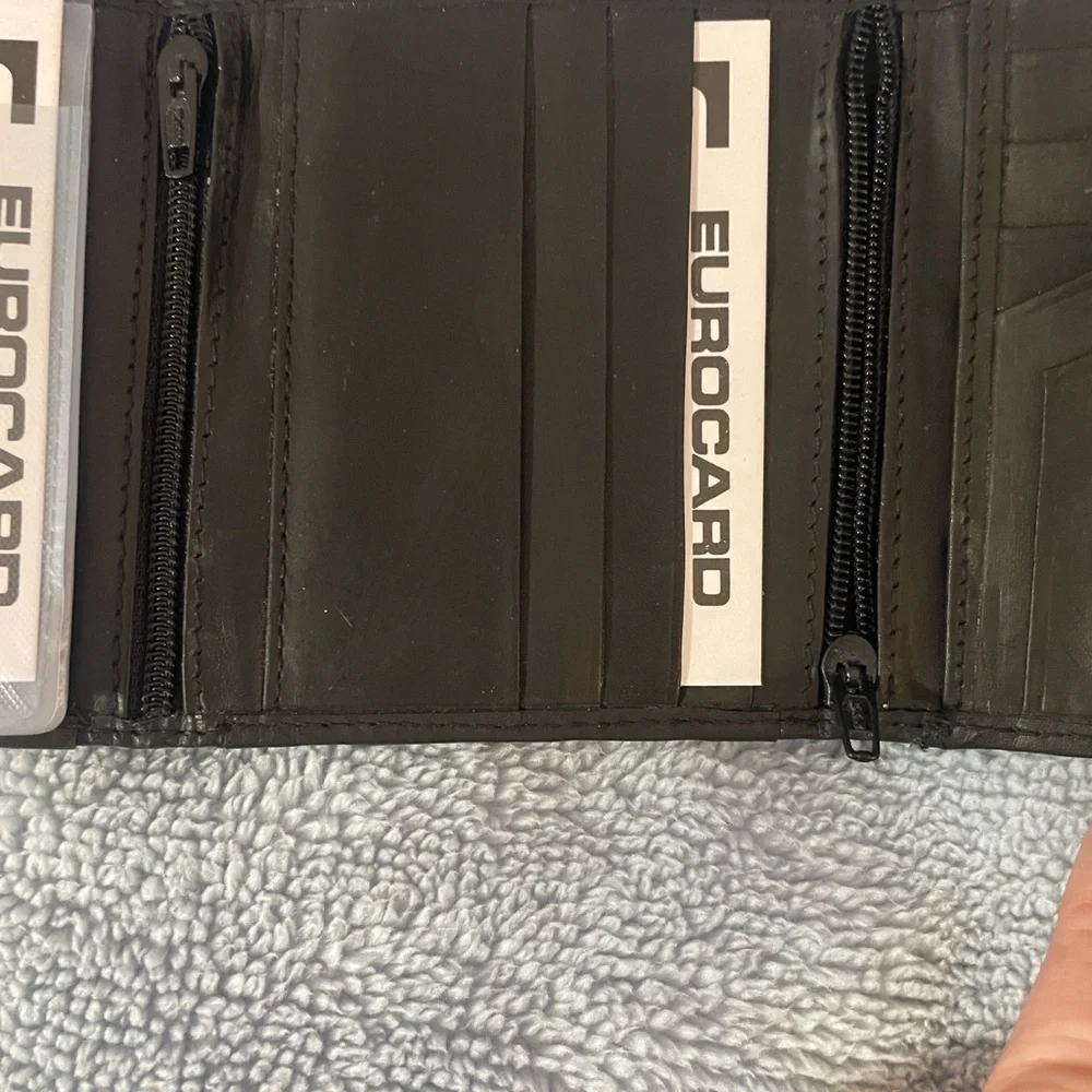 Vtg German Leather Trifold -Rare Eurocard “Deutschland” Credit card insert.NEW